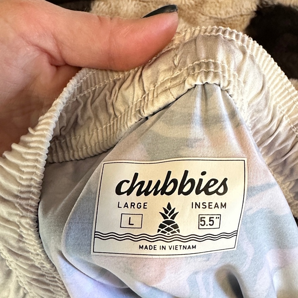 Chubbies - Picture 3 of 3